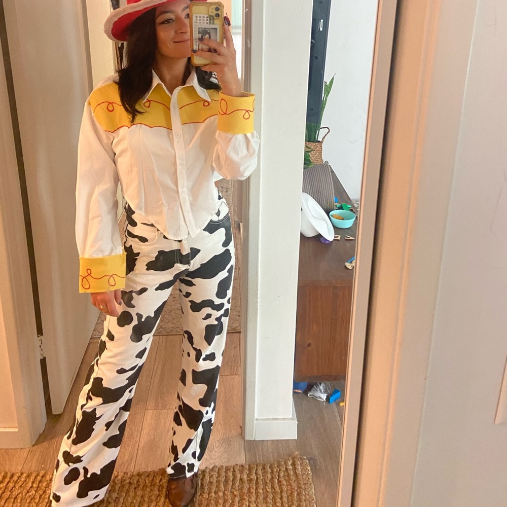 Halloween adult Jessie costume